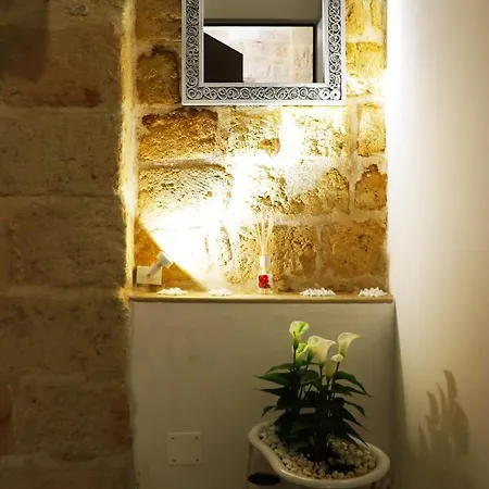 Apartment White