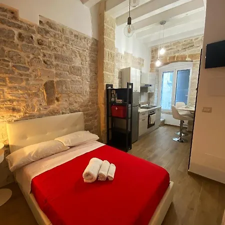 Apartment White Bisceglie
